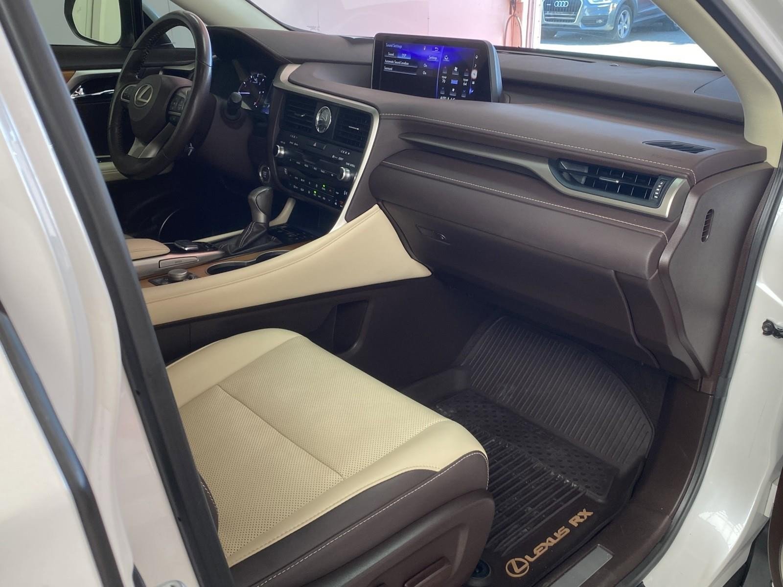 Used 2019 Lexus RX 350 AWD w/ Navigation Package image 8