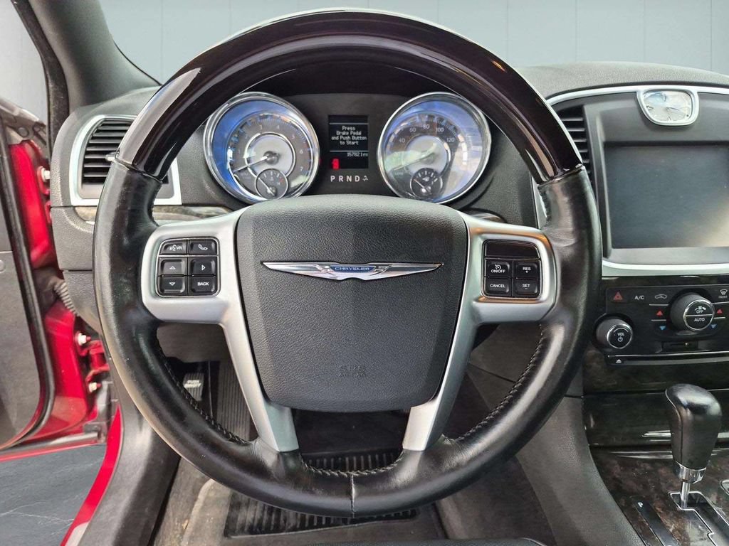 Used 2011 Chrysler 300 C w/ Sound Group RWD image 19