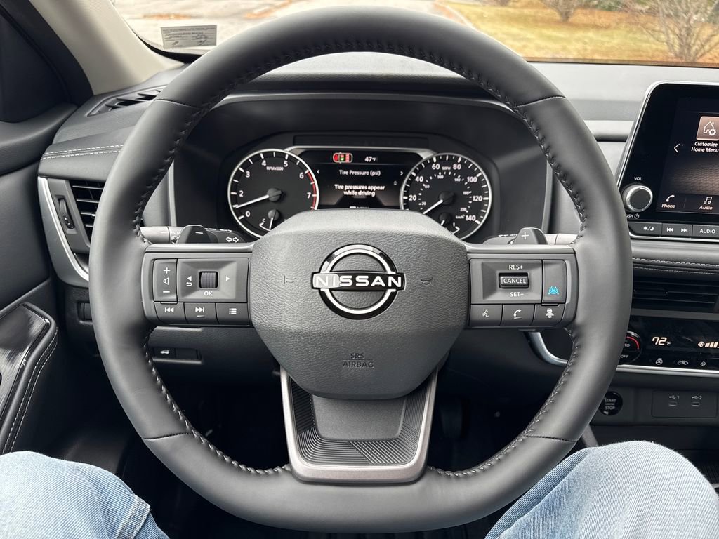 New 2026 Nissan Rogue SV image 15