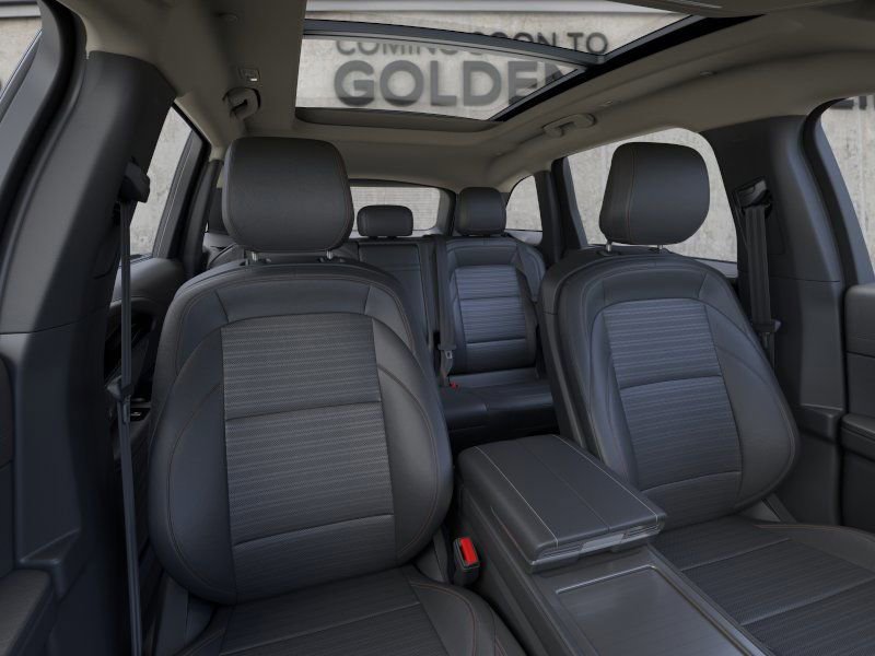 New 2026 Lincoln Nautilus Reserve w/ Jet Appearance Package image 11