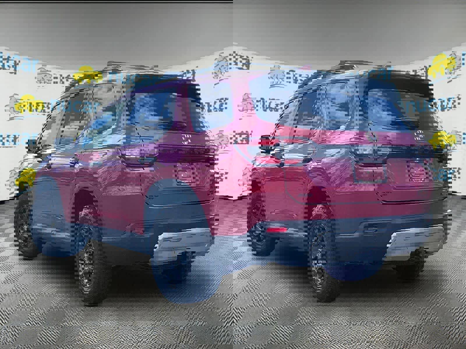 Used 2025 Honda Pilot TrailSport image 4