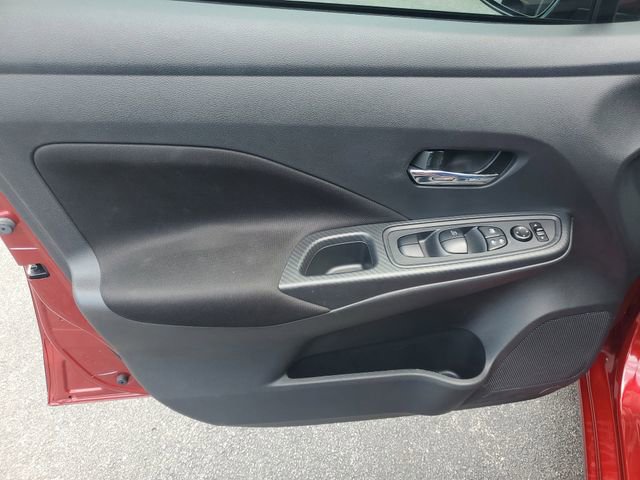 Used 2022 Nissan Versa SV FWD image 13
