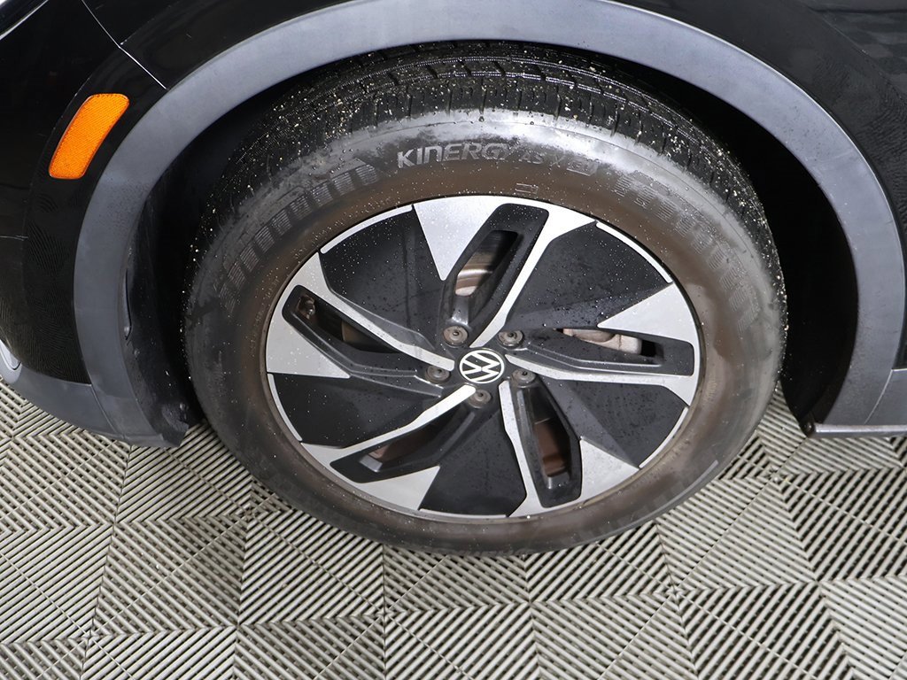 Used 2021 Volkswagen ID.4 Pro image 16