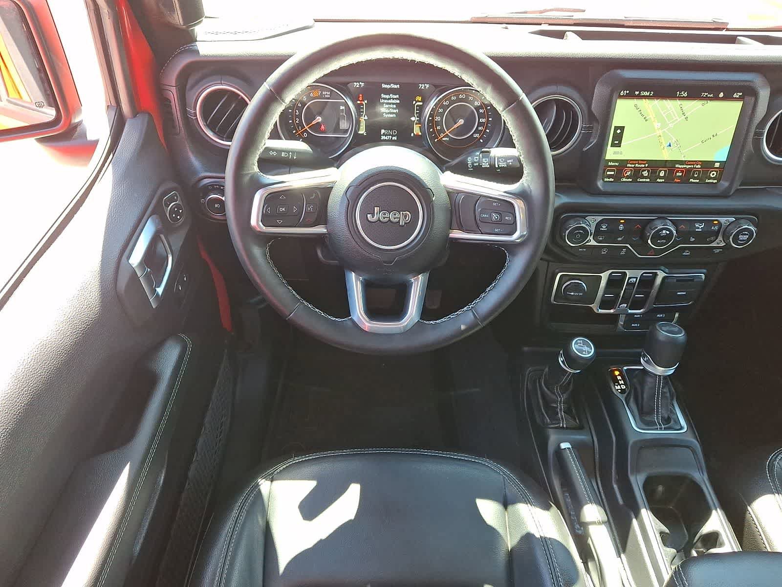 Used 2022 Jeep Wrangler Unlimited Sahara w/ LED Lighting Group AWD/4WD image 12