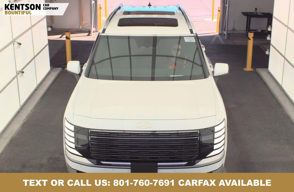 Used 2026 Hyundai Palisade Calligraphy AWD/4WD image 3