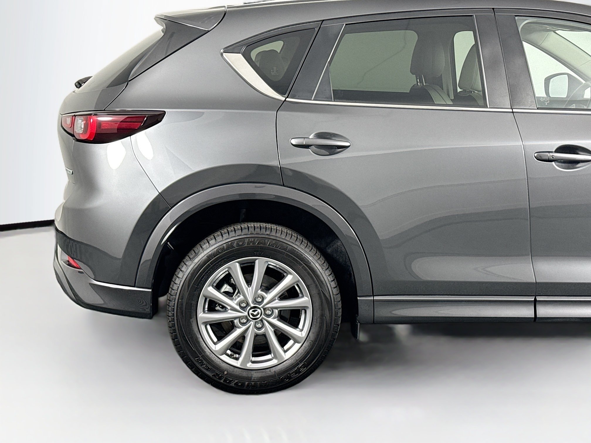 Used 2025 MAZDA CX-5 AWD 2.5 S w/ Preferred Package image 43