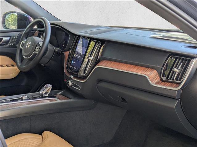 Used 2025 Volvo XC60 B5 Ultra w/ Protection Package Premier image 23
