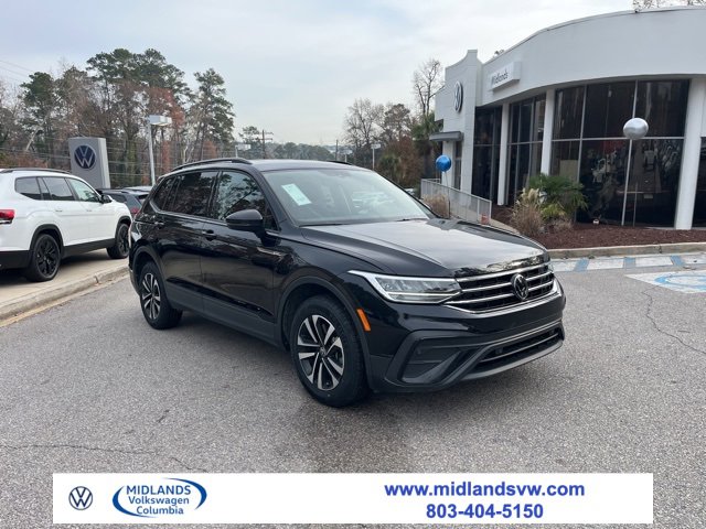 Used 2023 Volkswagen Tiguan S image 1