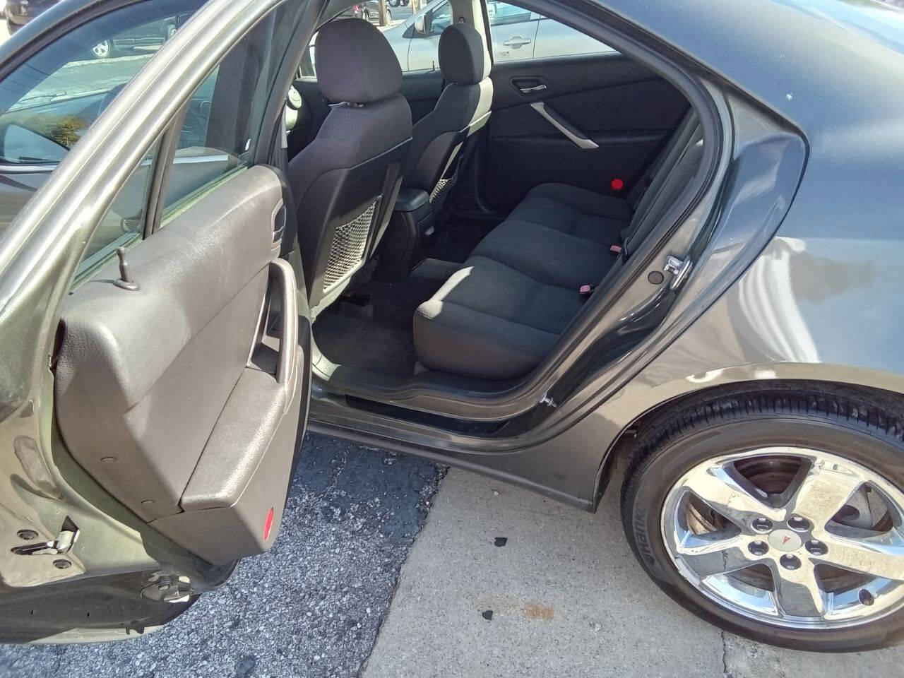 Used 2006 Pontiac G6 Sedan w/ Drivers Package image 10