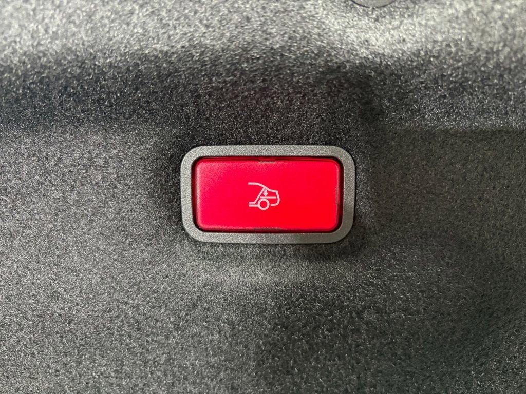 Used 2024 Mercedes-Benz SL 55 AMG SL 55 AMG image 38