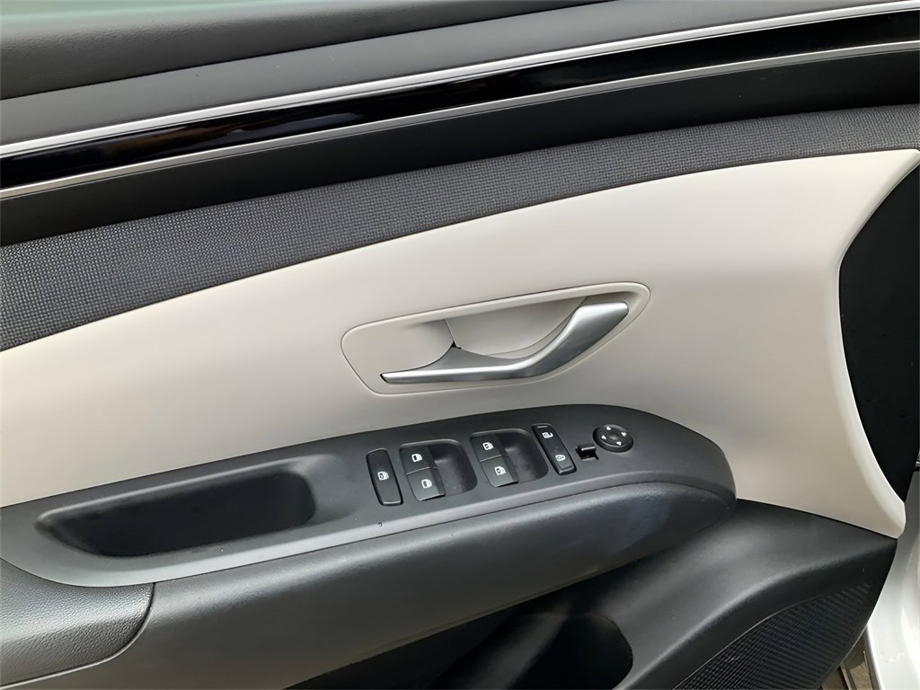 Certified 2023 Hyundai Tucson SEL w/ Convenience Package image 18