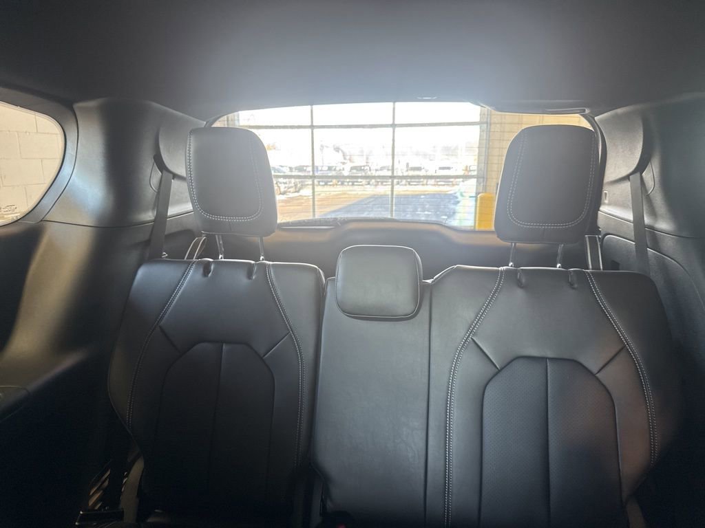 New 2026 Chrysler Voyager LX image 28