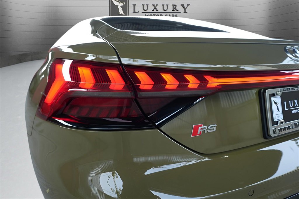 Used 2024 Audi RS e-tron GT image 26