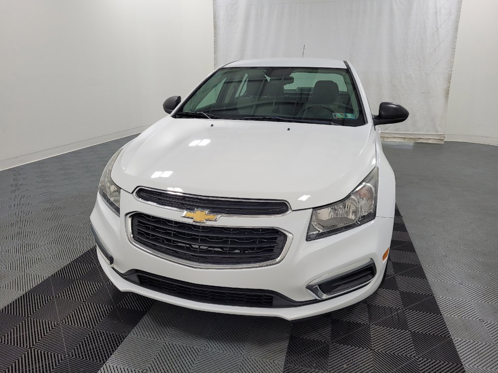 Used 2016 Chevrolet Cruze LS FWD image 15