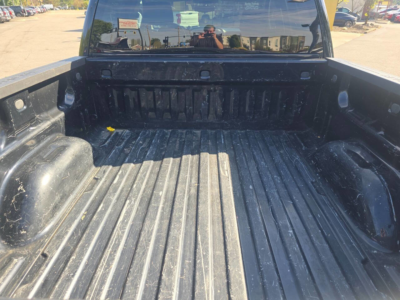 Used 2017 Chevrolet Silverado 1500 LT w/ All Star Edition image 17