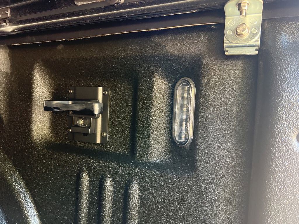 Used 2022 Ford F450 Limited w/ FX4 Off-Road Package image 40