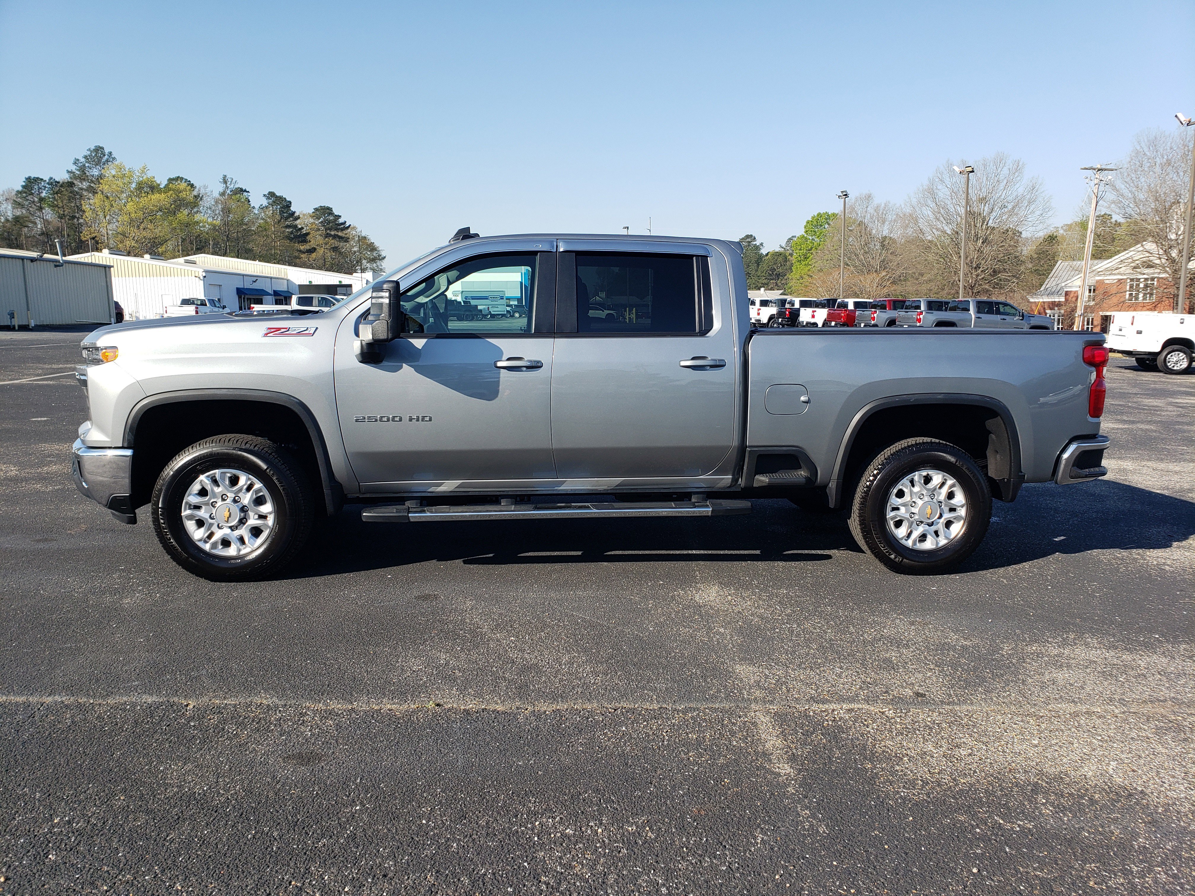 Used 2024 Chevrolet Silverado 2500 LT w/ All Star Edition image 5