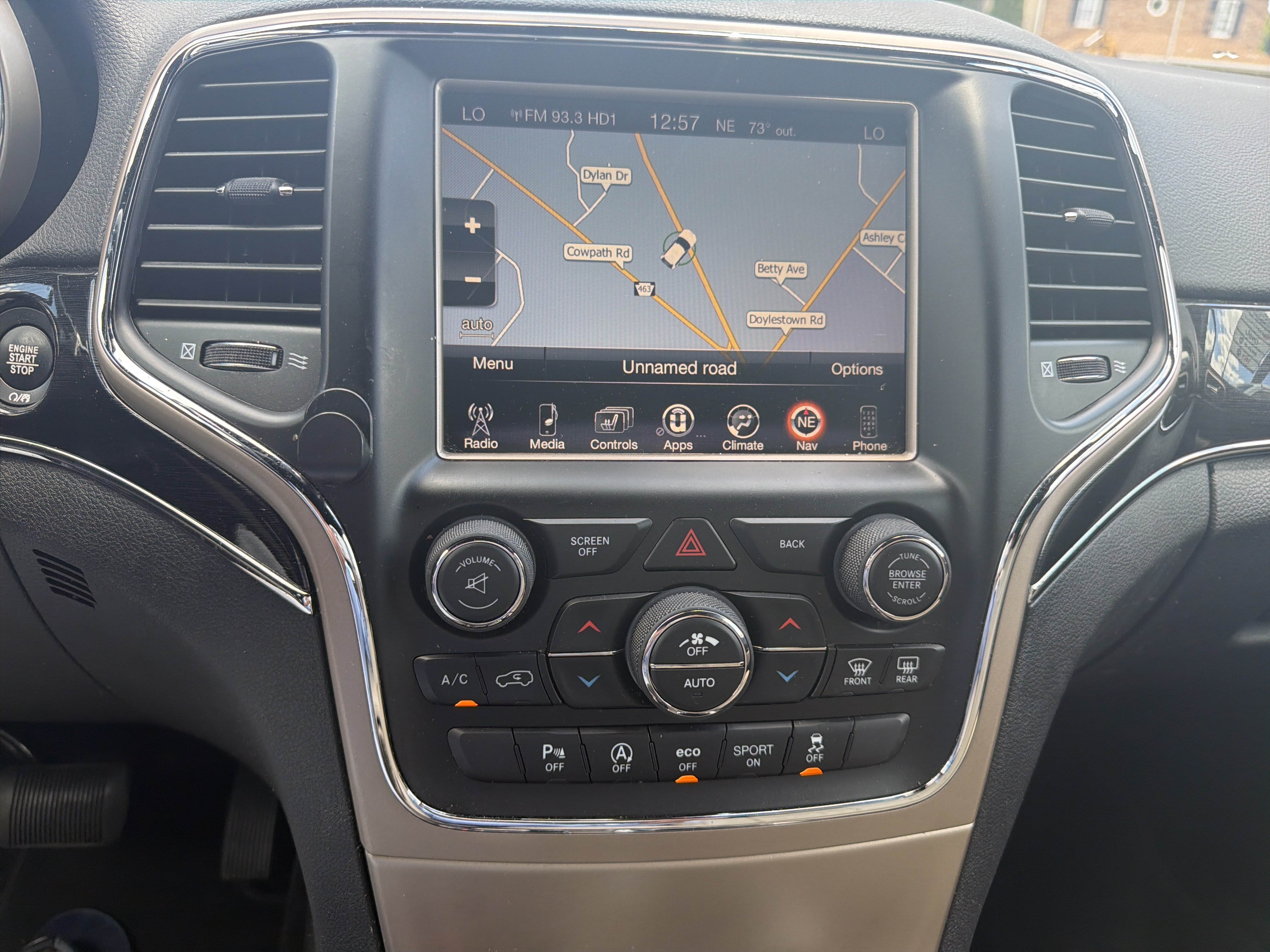 Used 2016 Jeep Grand Cherokee Limited 75th Anniversary AWD/4WD image 26