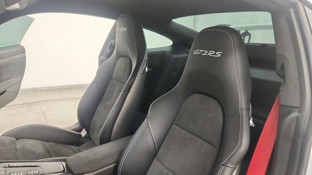 Used 2016 Porsche 911 GT3 RS RWD image 36