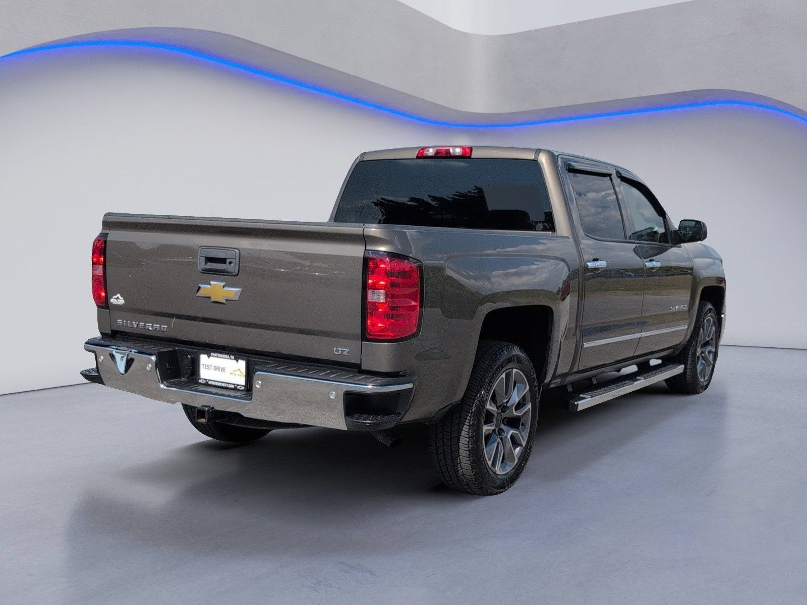 Used 2014 Chevrolet Silverado 1500 LTZ w/ LTZ Plus Package RWD image 9