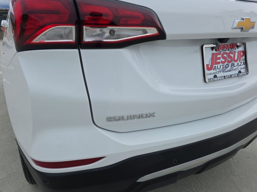 Used 2024 Chevrolet Equinox LT image 33