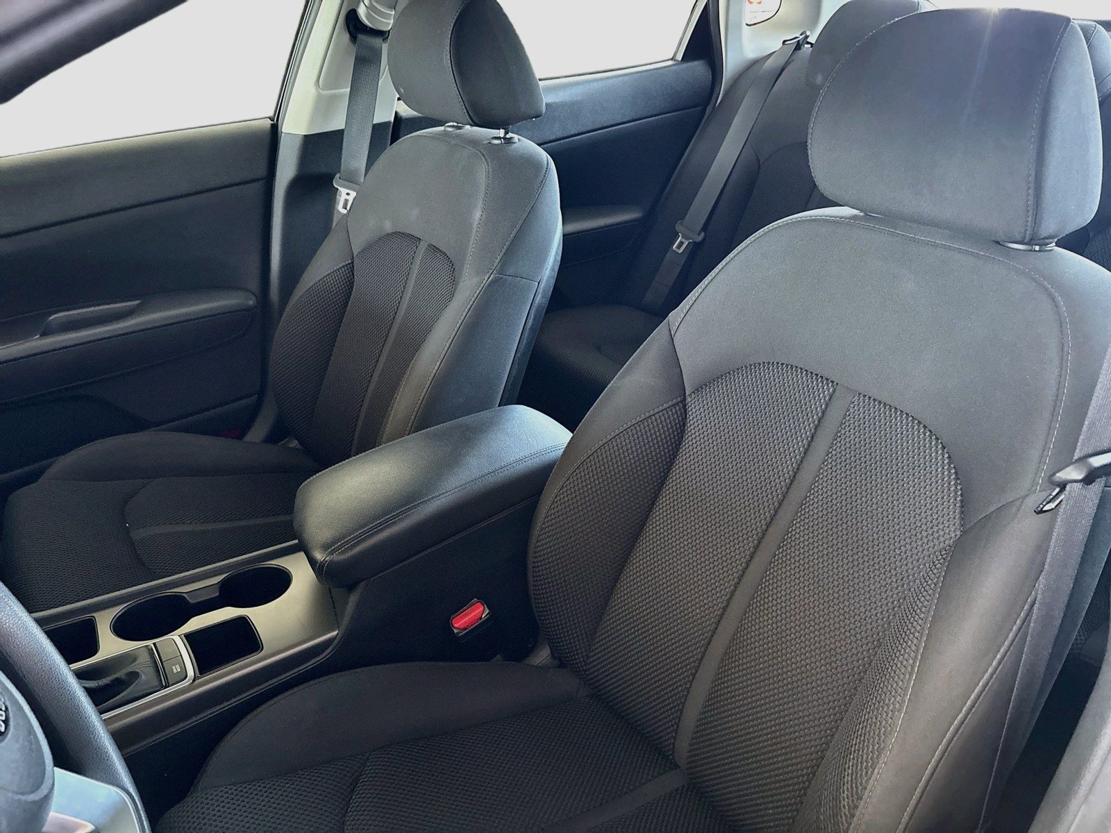 Used 2020 Kia Optima LX FWD image 14