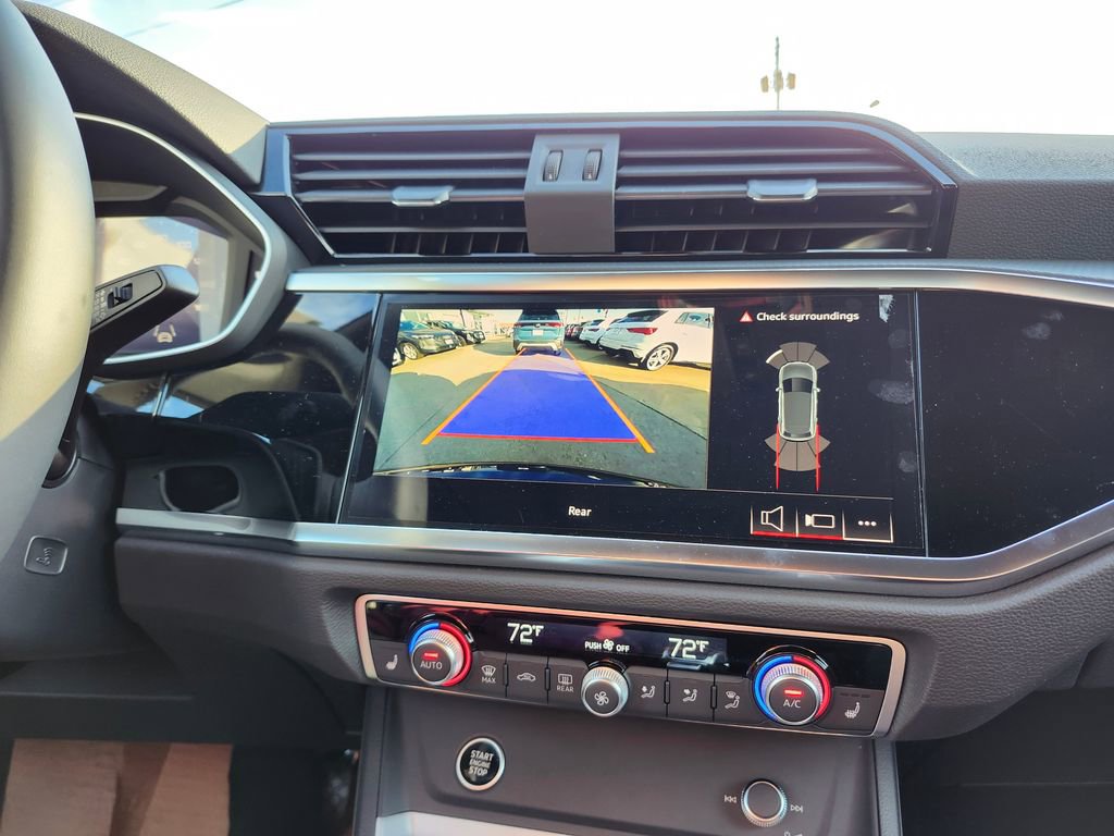 New 2025 Audi Q3 2.0T Premium image 16