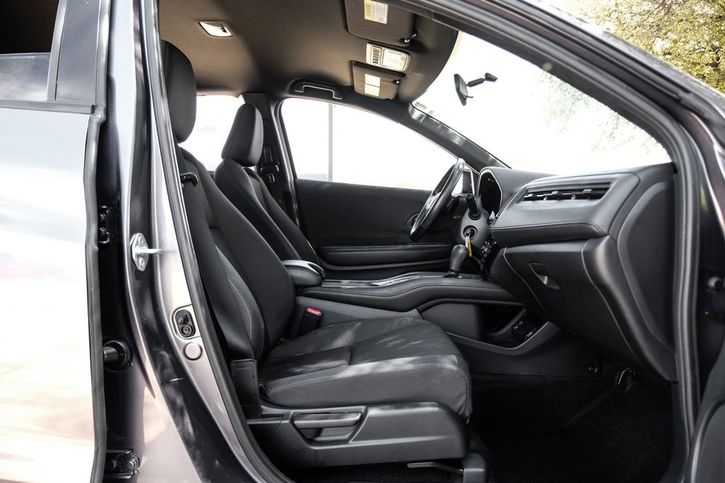 Used 2022 Honda HR-V Sport image 43