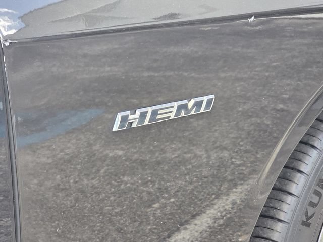 Used 2016 Dodge Challenger R/T Plus RWD image 10