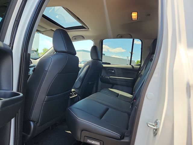 Used 2023 Honda Ridgeline RTL-E image 10