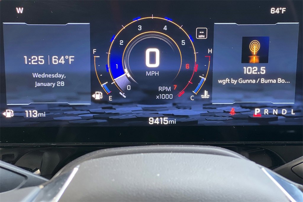 Used 2025 Chevrolet Suburban RST image 38