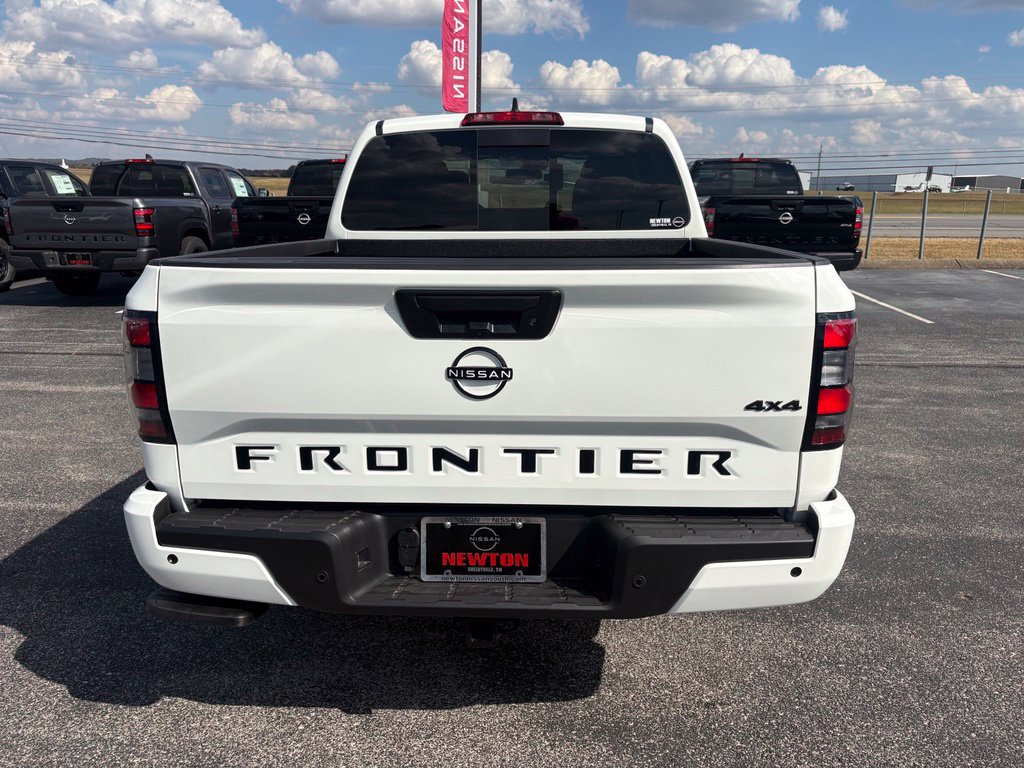 New 2027 Nissan Frontier SV w/ Tow Package AWD/4WD image 7