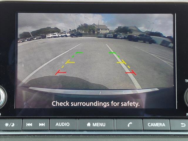 Used 2023 Nissan Rogue SV FWD image 10