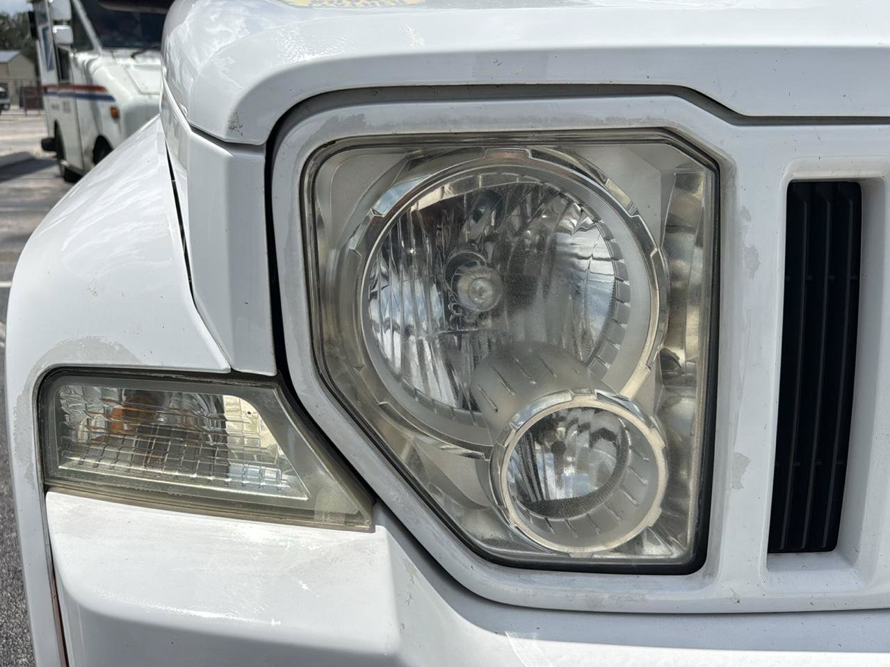 Used 2012 Jeep Liberty Sport RWD image 44