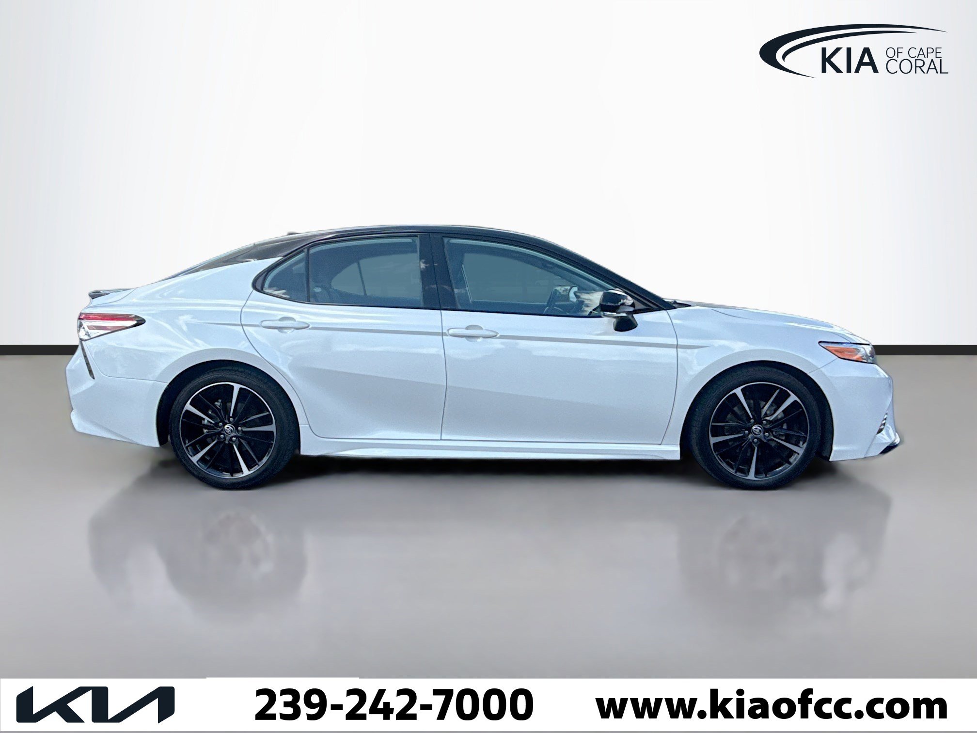 Used 2020 Toyota Camry XSE w/ Driver Assist Package image 6