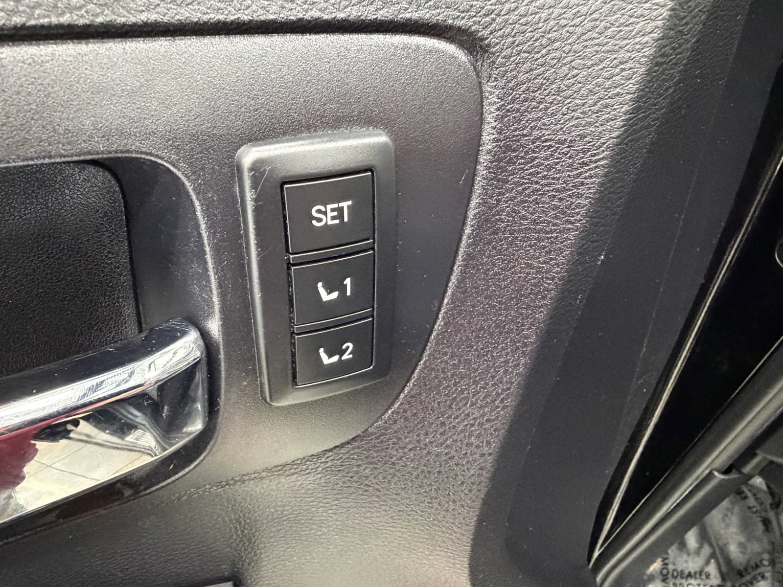 Used 2020 Toyota Tundra Platinum AWD/4WD image 22