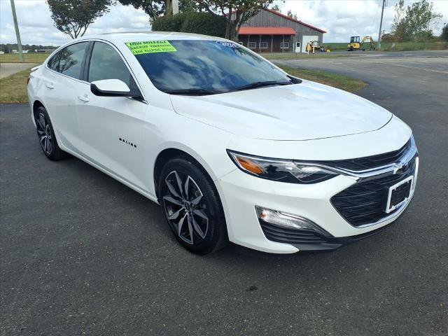 Used 2024 Chevrolet Malibu RS w/ LPO, Floor Liner Package image 3