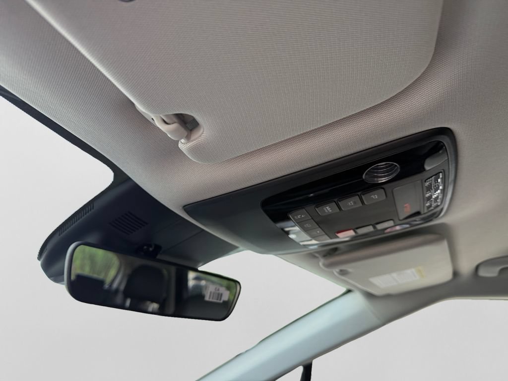 New 2027 Kia Carnival EX FWD image 26
