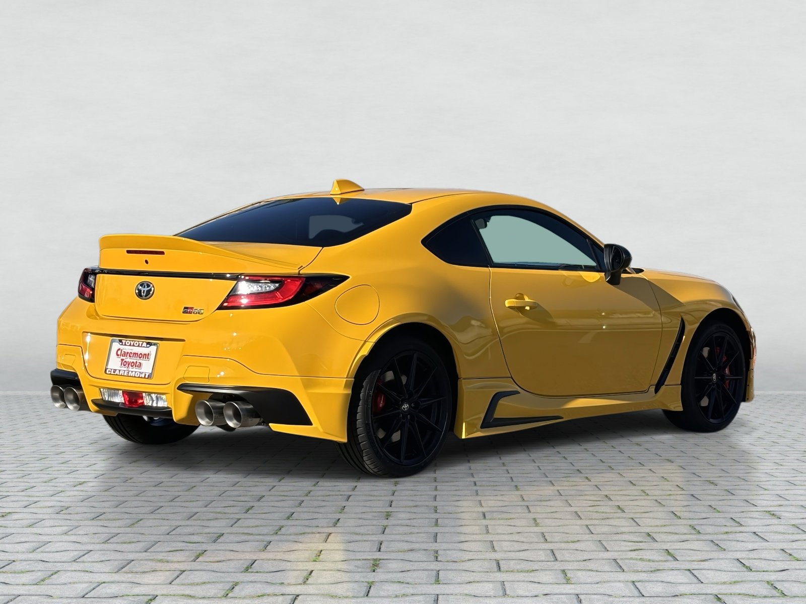 New 2026 Toyota GR86 YUZU Limited image 3