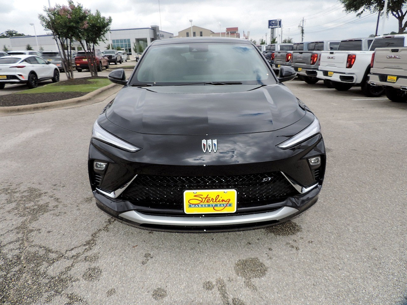 New 2026 Buick Envista Sport Touring w/ Convenience I Package FWD image 2