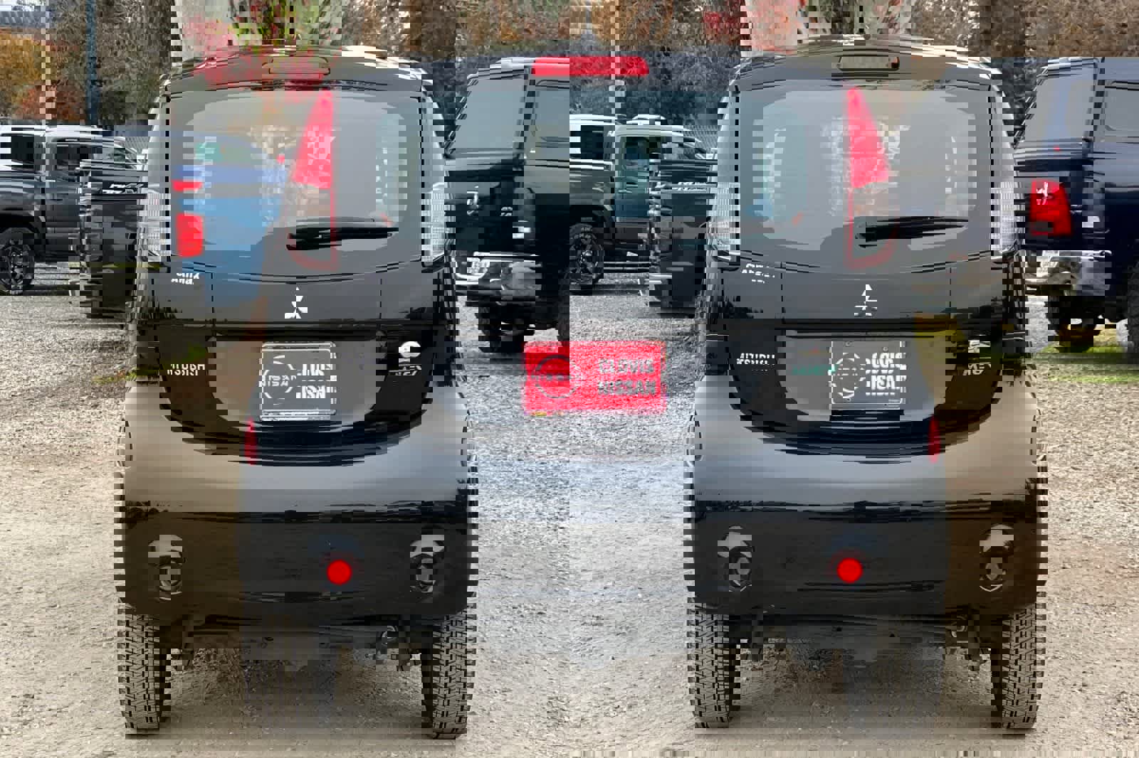 Used 2016 Mitsubishi i ES image 8