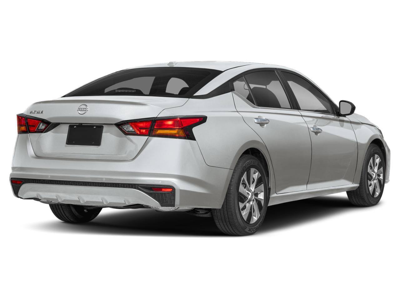 Used 2025 Nissan Altima 2.5 S FWD image 11
