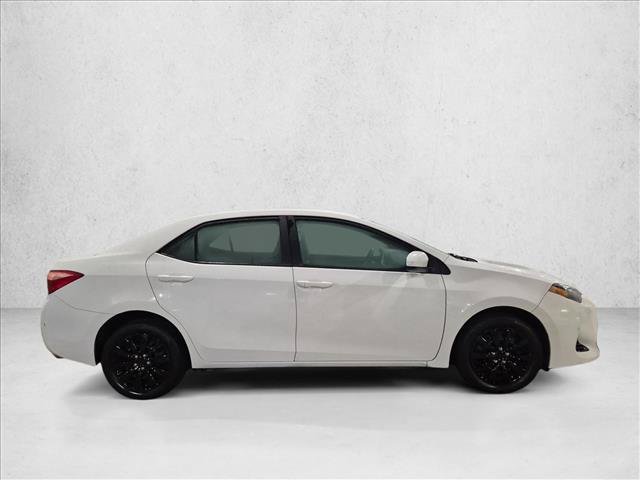Used 2017 Toyota Corolla LE FWD image 4