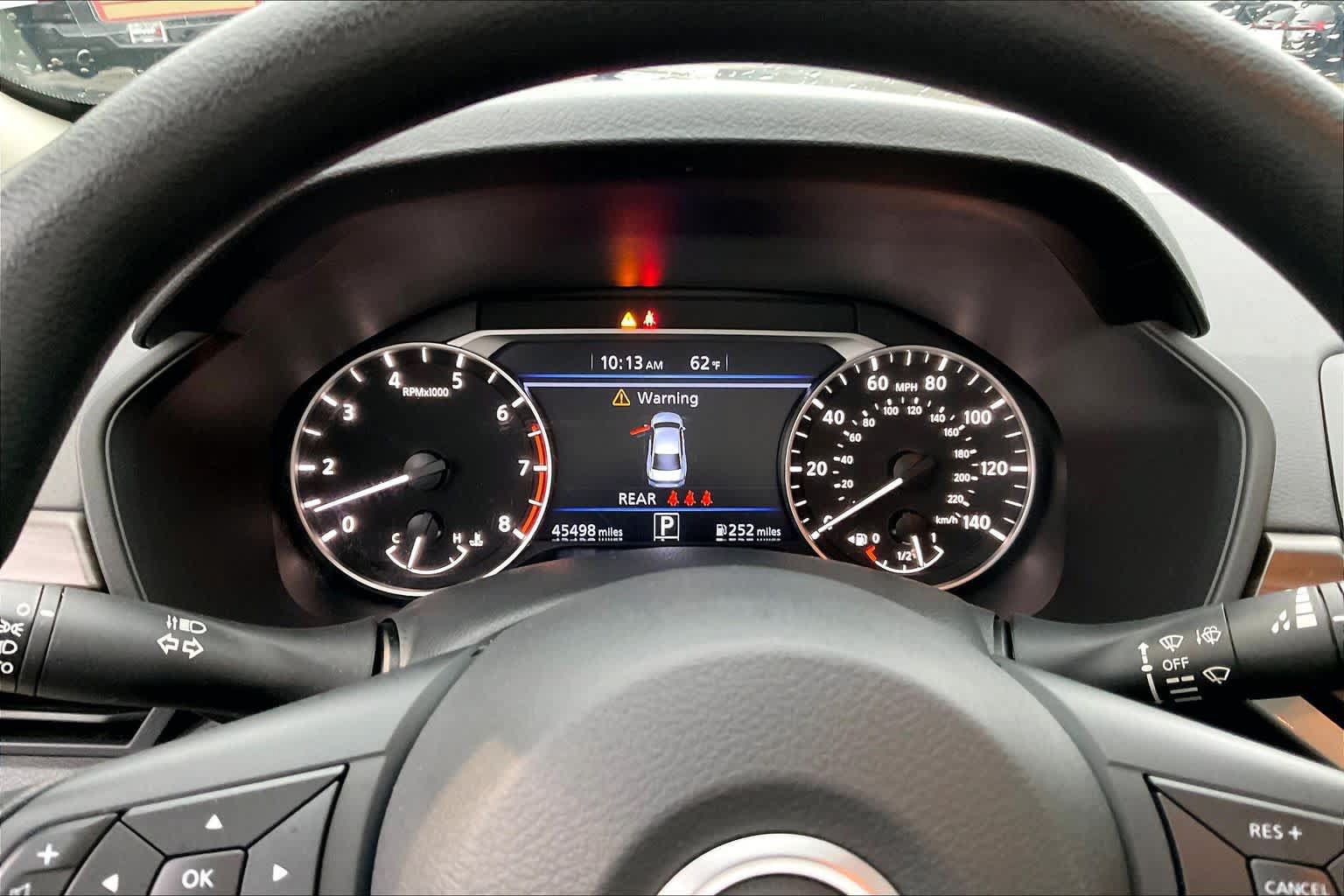 Used 2024 Nissan Altima 2.5 SV FWD image 25
