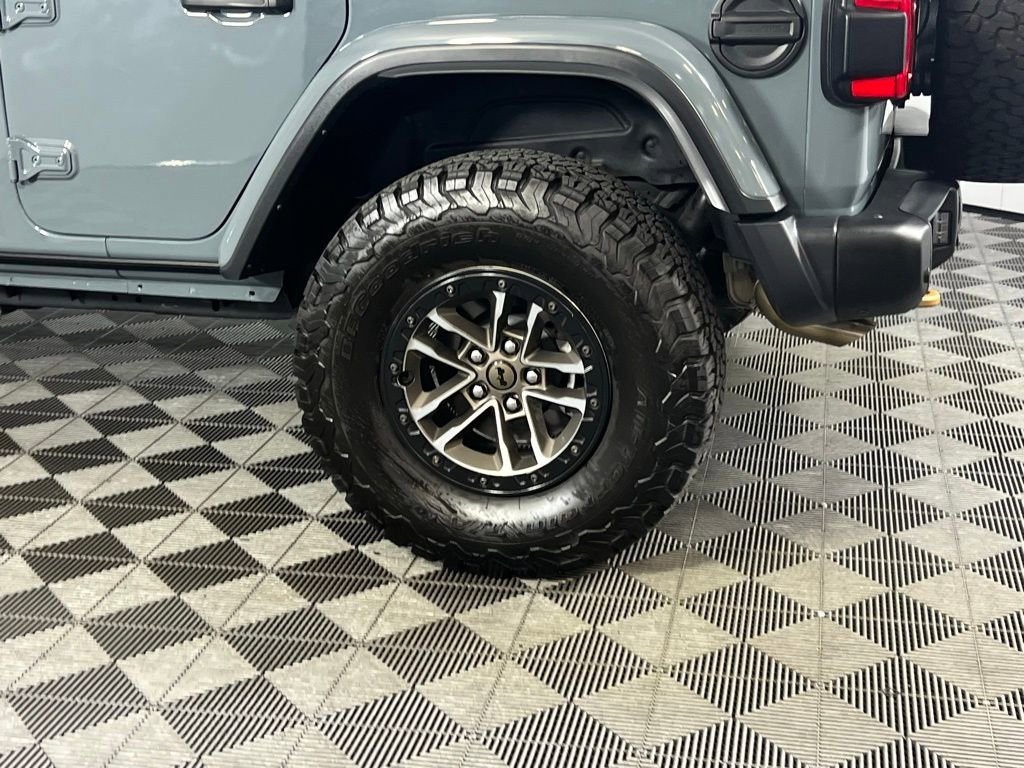 Used 2024 Jeep Wrangler Unlimited Rubicon 392 image 8