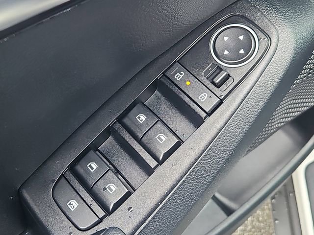 Certified 2024 Kia Seltos X-Line image 25