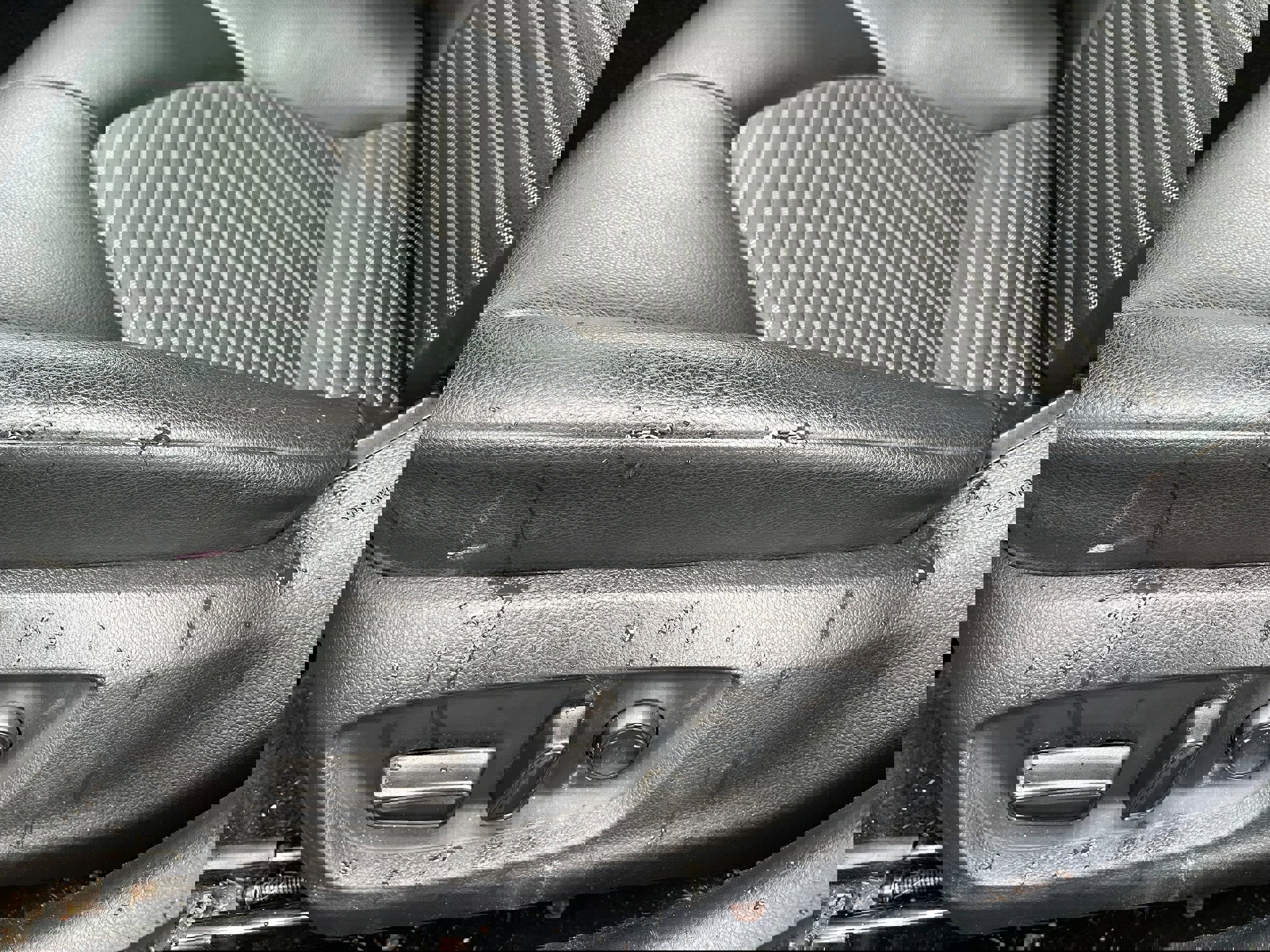 Used 2019 Toyota Camry SE FWD image 9