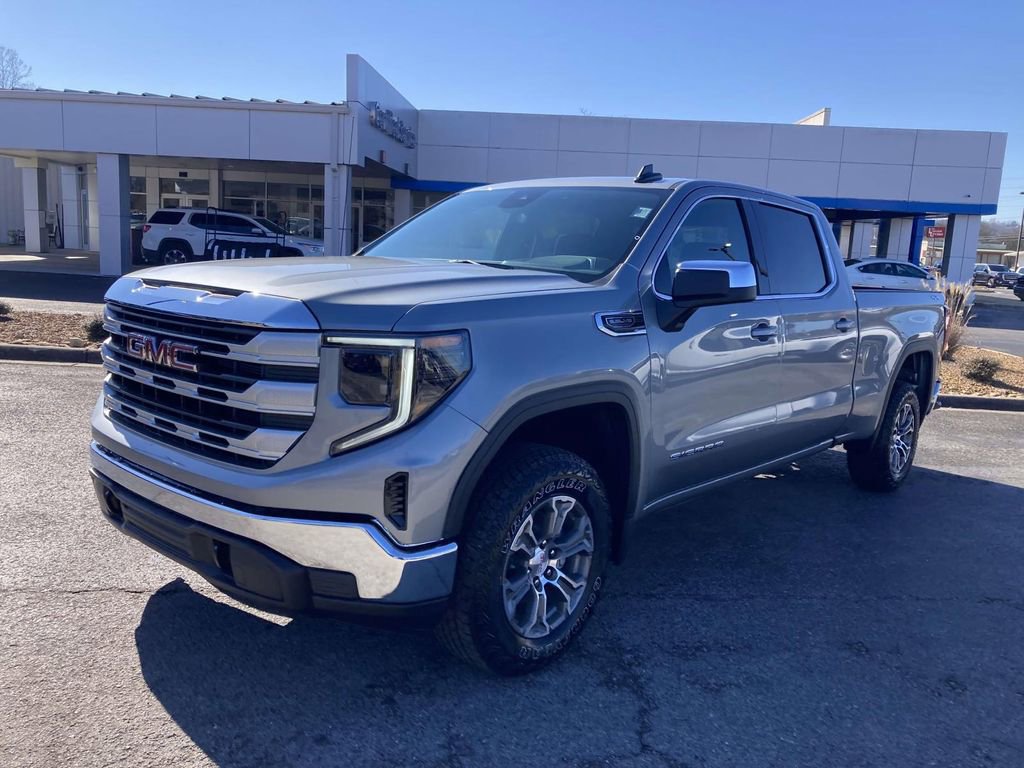 New 2026 GMC Sierra 1500 SLE image 8