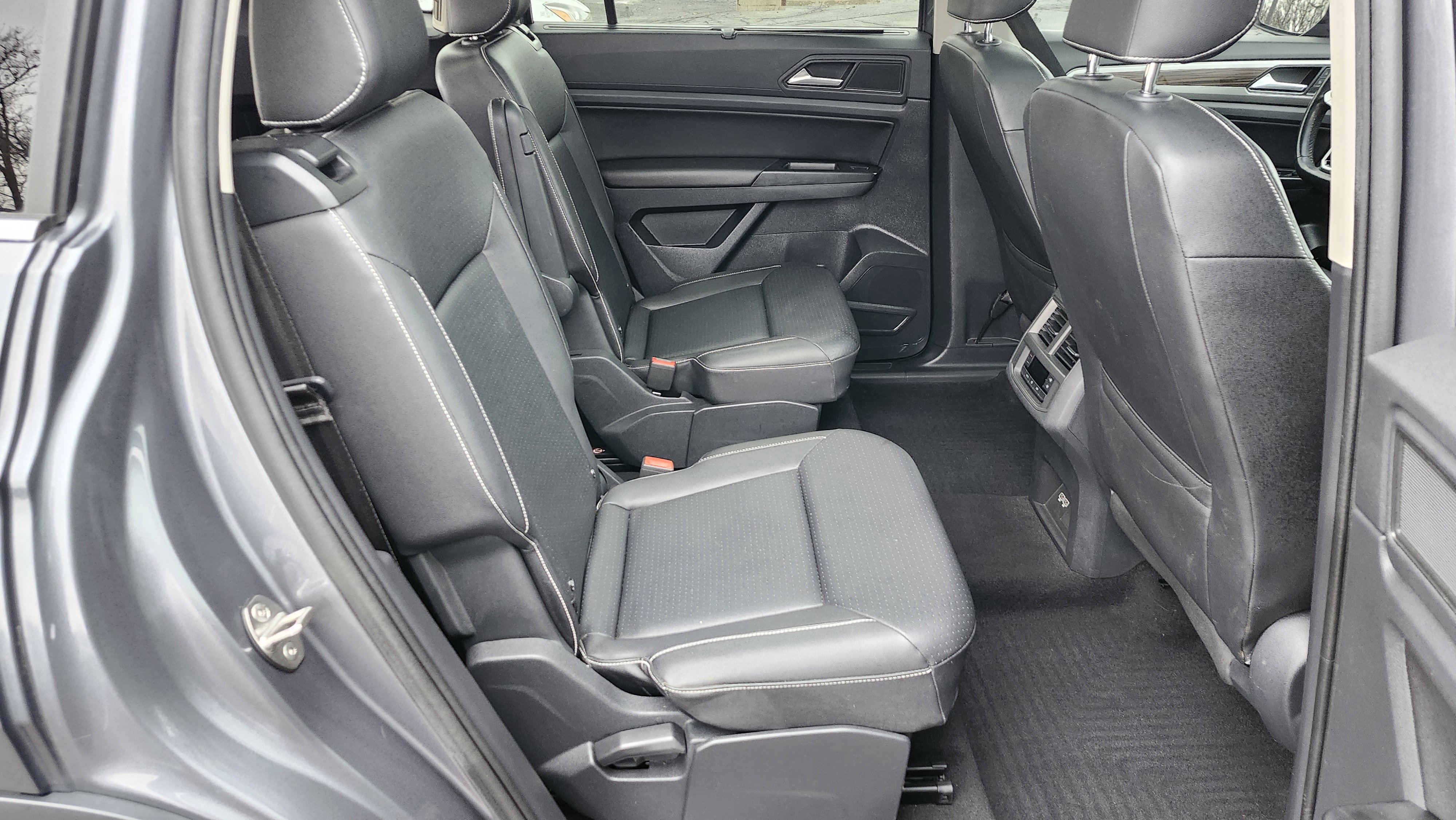 Used 2021 Volkswagen Atlas SE w/ Panoramic Sunroof Package image 20