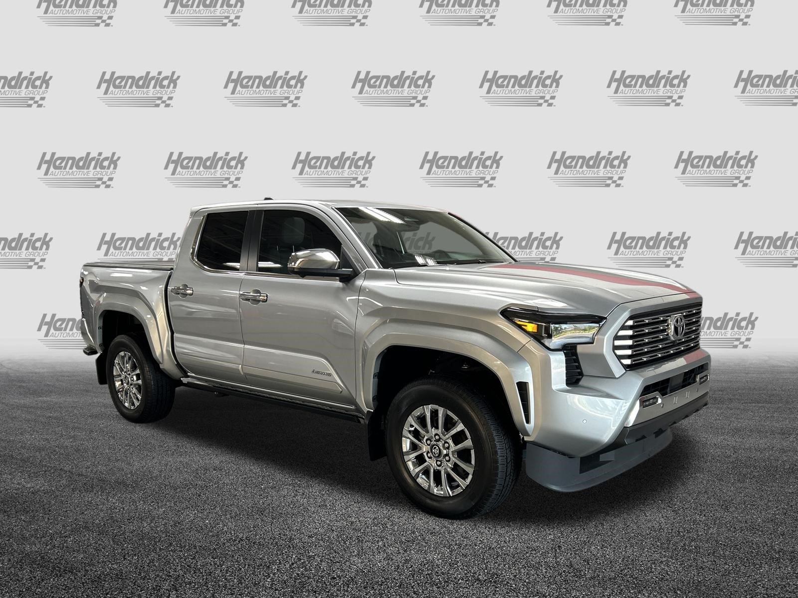 Used 2024 Toyota Tacoma Limited AWD/4WD image 2